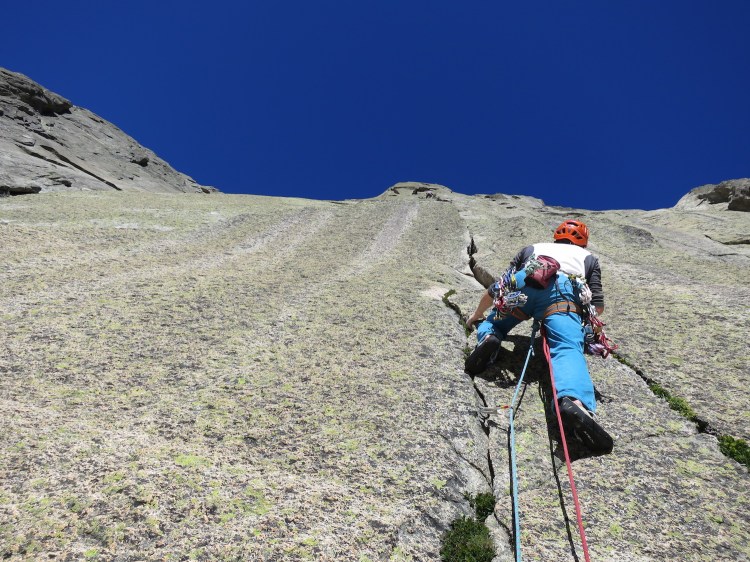 Ross Hewitt Guiding alpine rock 14
