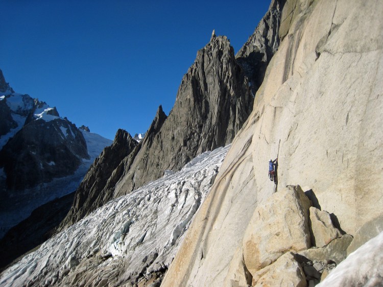 Ross Hewitt Guiding pyramid envers chamonix
