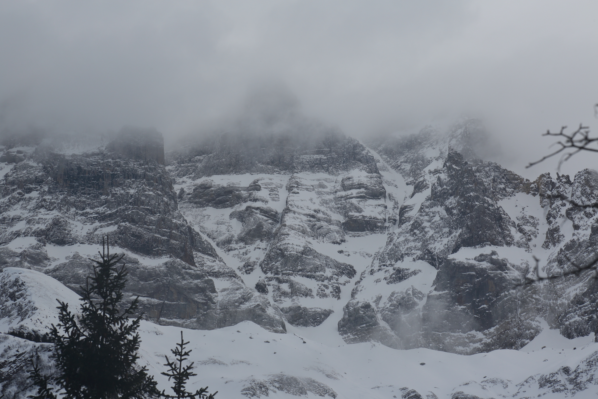 Les Dents du Midi North Face