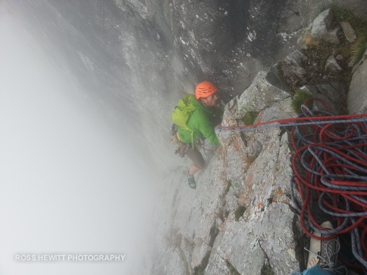 Ex Libris Ross Hewitt-3