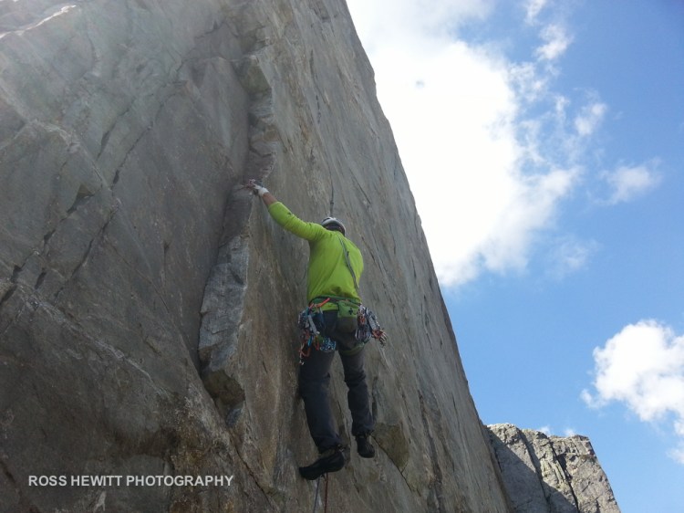 Premier Corvee Ross Hewitt-2