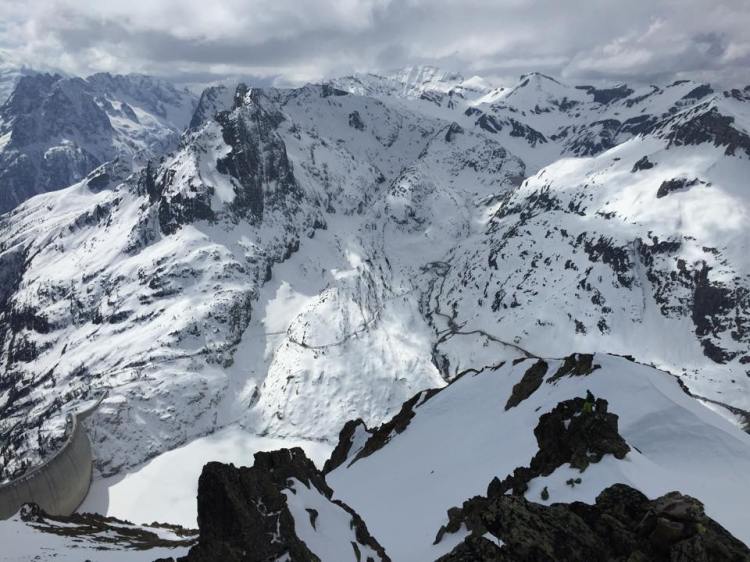 11080117_1035299073165606_685652870_n