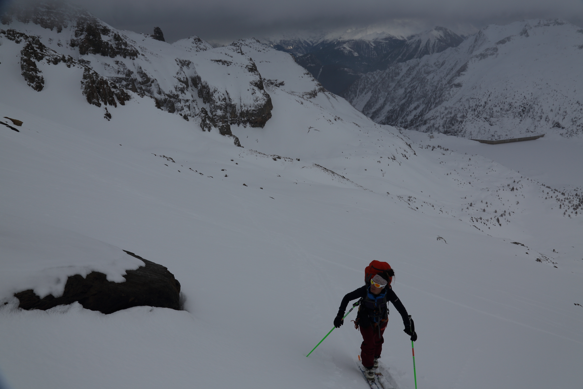 Michelle Blaydon en route to Dents du Midi refuge