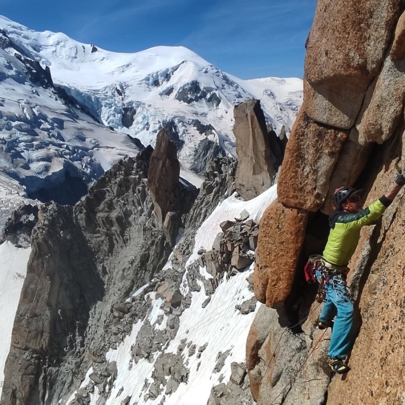 Alpine Rock Climbing – Y a Pas de Feu au Lac 6C+/7A? – Aiguille du Midi