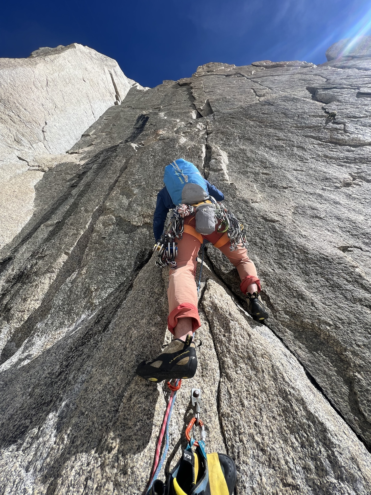 Alpine Rock Climbing – Y a Pas de Feu au Lac 6C+/7A? – Aiguille du